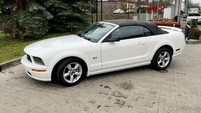 Ford Mustang GT Convertible 4,6 V8