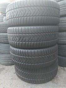 Prodám zimní pneumatiky Pirelli 245/45 r20