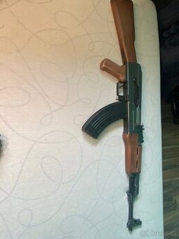 Airsoft ak47 a pistolka za vše 1500 - 1