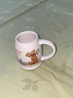 Porcelánový hrnek Dresden 2015 -