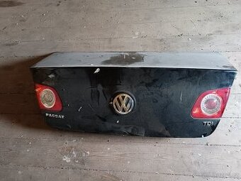 PRODÁM NA VW PASSAT B6 ZADNÍ VÍKO A NÁRAZNÍK - 1