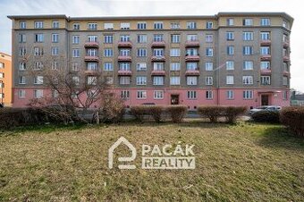 Prodej prostorného bytu v klidné a oblíbené části Olomouce, 