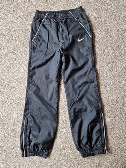 Sportovní kalhoty Nike M
