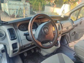 Prodám Opel Vivaro long 1,9 tdi