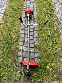Motorovy krovinorez Hecht 142 BTS