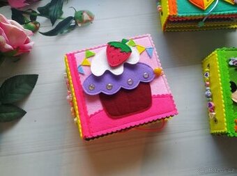 Dárek pro holčičku. Hračka pro děti. Montessori hračka - 1