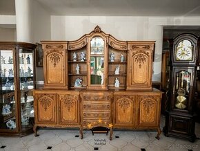 Vitrínová skříň - stěna - Ludvík - LOUIS XV s hodinami - 1