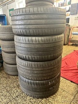 Michelin pilot sport 4S 265/35/21,295/30/21