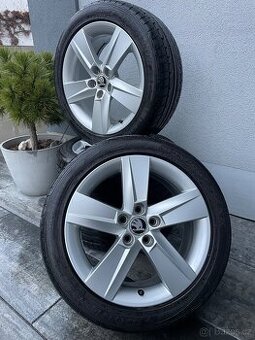 5x100 215/45 R16 letní sada - originál Škoda