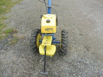 sháním malotraktor agzat nebo vari