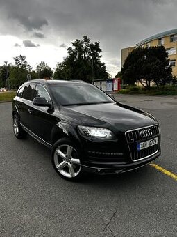 Q7