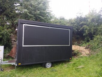 Gastro přivěs, pojízdná prodejna, food truck