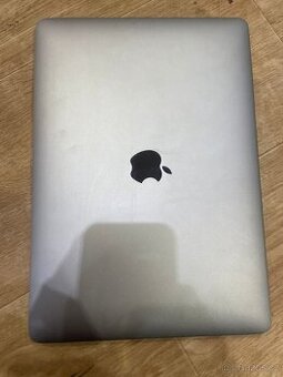 Macbook air 2020