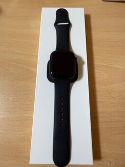 Apple Watch cellular 10 42mm Klavírně černý hliník