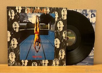 Def Leppard – High 'N' Dry