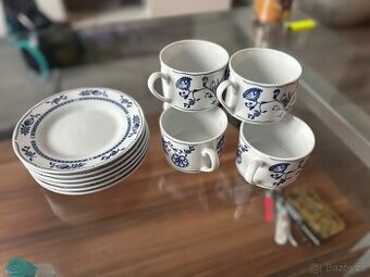 Čajové hrníčky a talířky Cibulák