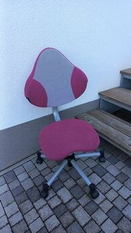 Dětská rostoucí židle k psacímu stolu