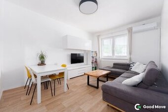 Prodej bytu 3+1 s garáží a zahradou, Zlín - Louky