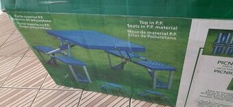 Camping skladaci set pro 4 osoby