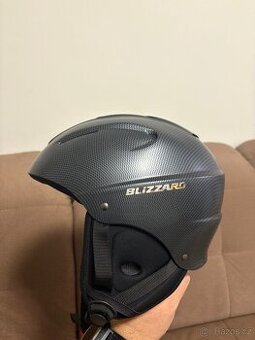 Lyžařská helma xl