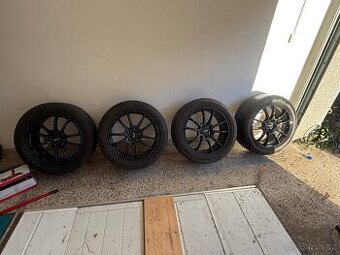 Alu kola Racinglineline