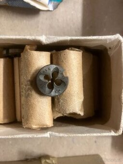 Závitová očka Narex M3/M4/M5/M6 HSS