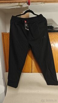 Pánské šusťákové kalhoty Under Armour – NOVÉ s visačkou – ve