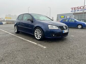 Volkswagen Golf 5 R32 look
