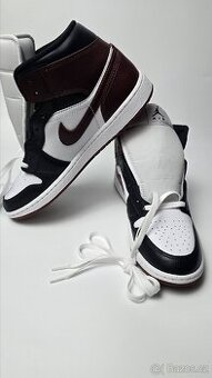 Nike air Jordan 1 mid se  44,5eu - 1