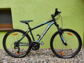 Značkové horské kolo Merida 26"/16" (černá/modrá)
