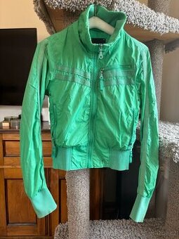 Jarní šusťáková bunda