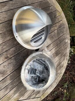 Prodám 2 ks nerez mřížka na vzduchotechniku/rekuperaci