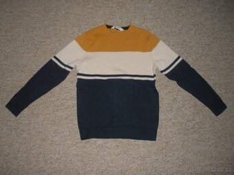 CHLAPECKÉ SVETRY VEL.110/116