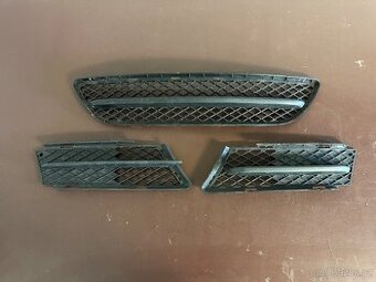 BMW E90/E91 Mřížky Předního Nárazníku