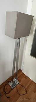 Stojící lampa 150cm