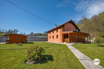 Rodinný dům 4KK, pozemek 1.079 m2 v obci Dolejší Kunčice, Fu