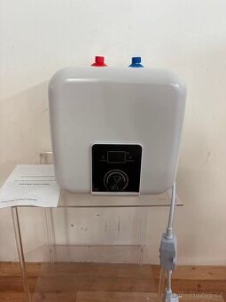 1667) Elektrický zásobníkový ohřívač vody