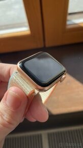 Apple Watch SE 40mm (zlaté)