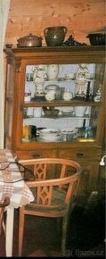 Starý  chalupářský nábytek