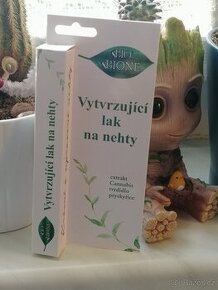 Nové - Vytvrzující lak na nehty - 1