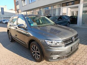 VW Tiguan 2.0TDI 110kW DSG 81tkm Full LED ACC par. kamera