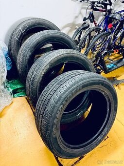 pneu dunlop grandtrek PT2A 285/50 R20