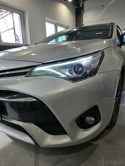 Toyota Avensis- Oprava denního svícení LED