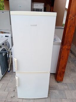 Lednice s mrazakem Elektrolux