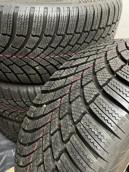 NOVÉ BRIDGESTONE BLIZZAK LM005 235/40/19 96V XL FR DOT 2424