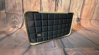 JBL Authentics 200