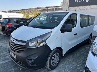 Opel Vivaro long 9mistne Nefunkční Motor