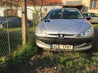 Peugeot 206, 1.4i 55kw