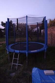 Trampolina