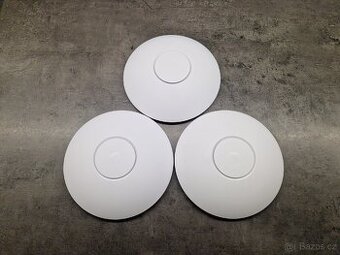 3x UniFi AP AC Long Range, UAP-AC-LR